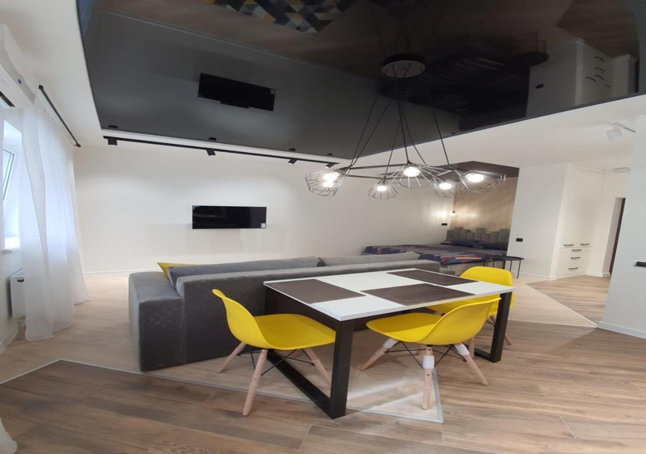New Lux Apartment 2020 Harkiv Dış mekan fotoğraf
