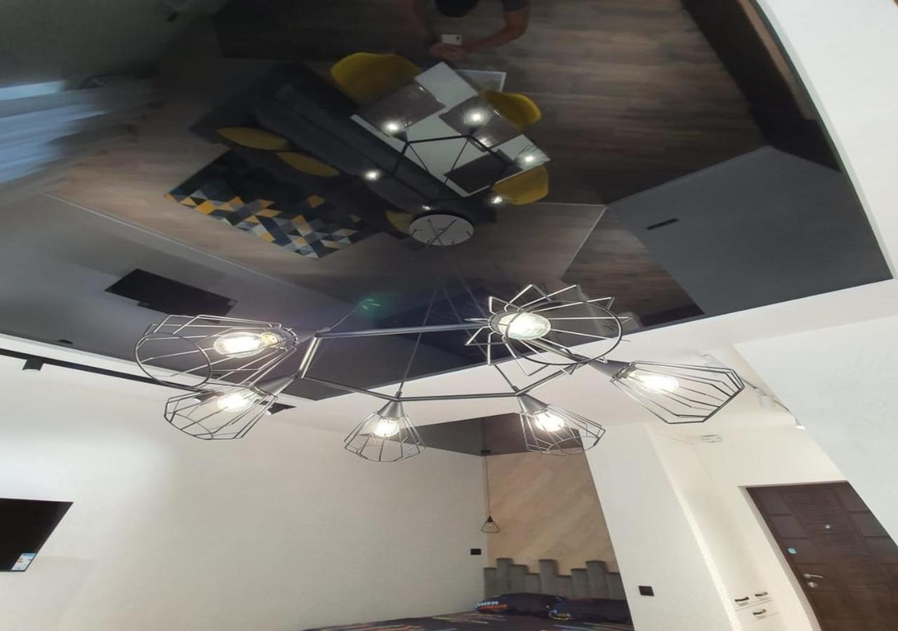 New Lux Apartment 2020 Harkiv Dış mekan fotoğraf